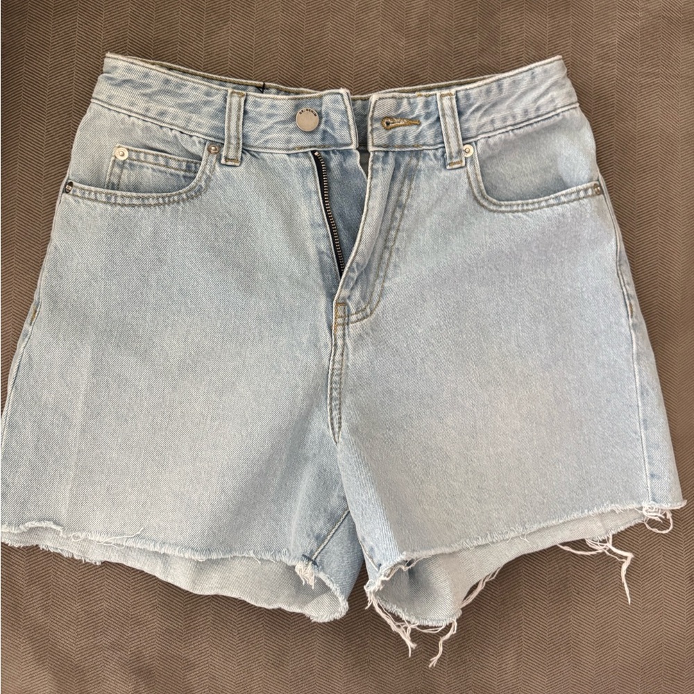DR DENIM Light Blue Cut Off Jean Shorts 26